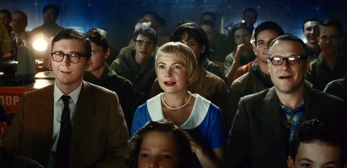 thoml75's tweet photo. The Fabelmans : Steven Spielberg filme ses souvenirs d'enfance, ses secrets de famille et la naissance de sa passion pour le cinéma. Réalisé avec une brillante fluidité et une pudique tendresse, ce magnifique film intime, sensible et bouleversant, mérite tous les superlatifs https://t.co/Py4PczHElI