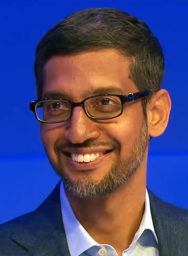 protosphinx's tweet photo. Left, veritable corporate slave. Studied IIT. Left abroad for higher ed. Took a job.

He's your God. 

On Right, the Best in Entrepreneurship India has to offer. Built the biggest Indian tech company with zero VC money

You barely know his name.

You get the heroes you deserve. https://t.co/i5fJtVNcT9