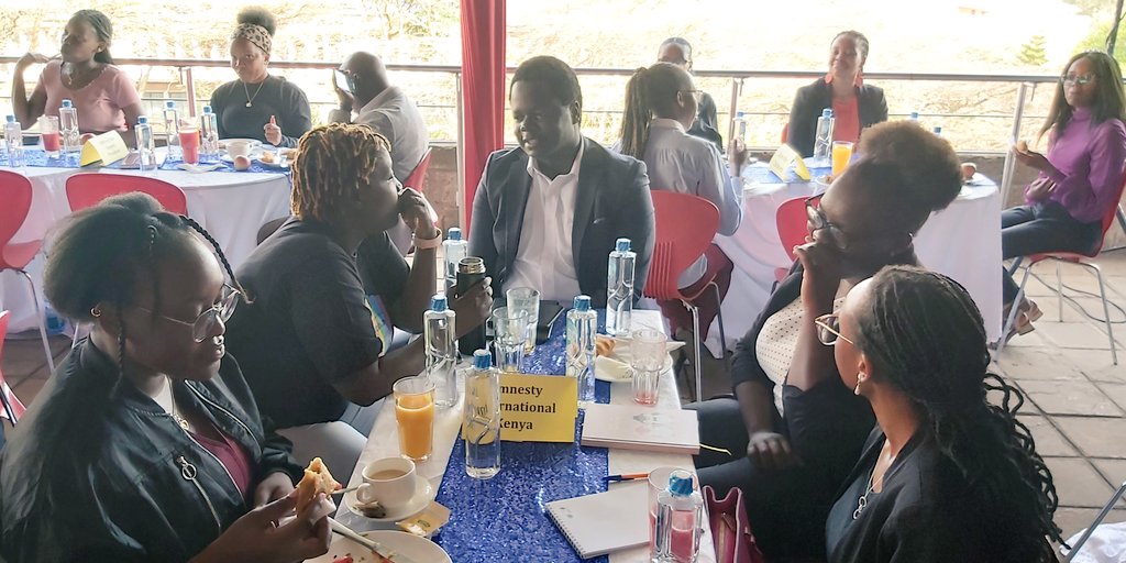 AmnestyKenya's tweet photo. Real jazzed to be at @StrathU careers fair this morning to share what it takes and what it means to be a public defender
#AmnestyDialogues
#NexGenNow https://t.co/gKWn6NoP1R