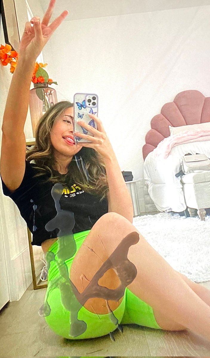 Mytributess's tweet photo. I can't get enough of pokis thighs 😋
#pokimane #poki #pokitribute #cumtribute #tribute #cum https://t.co/5SweLPmbd1