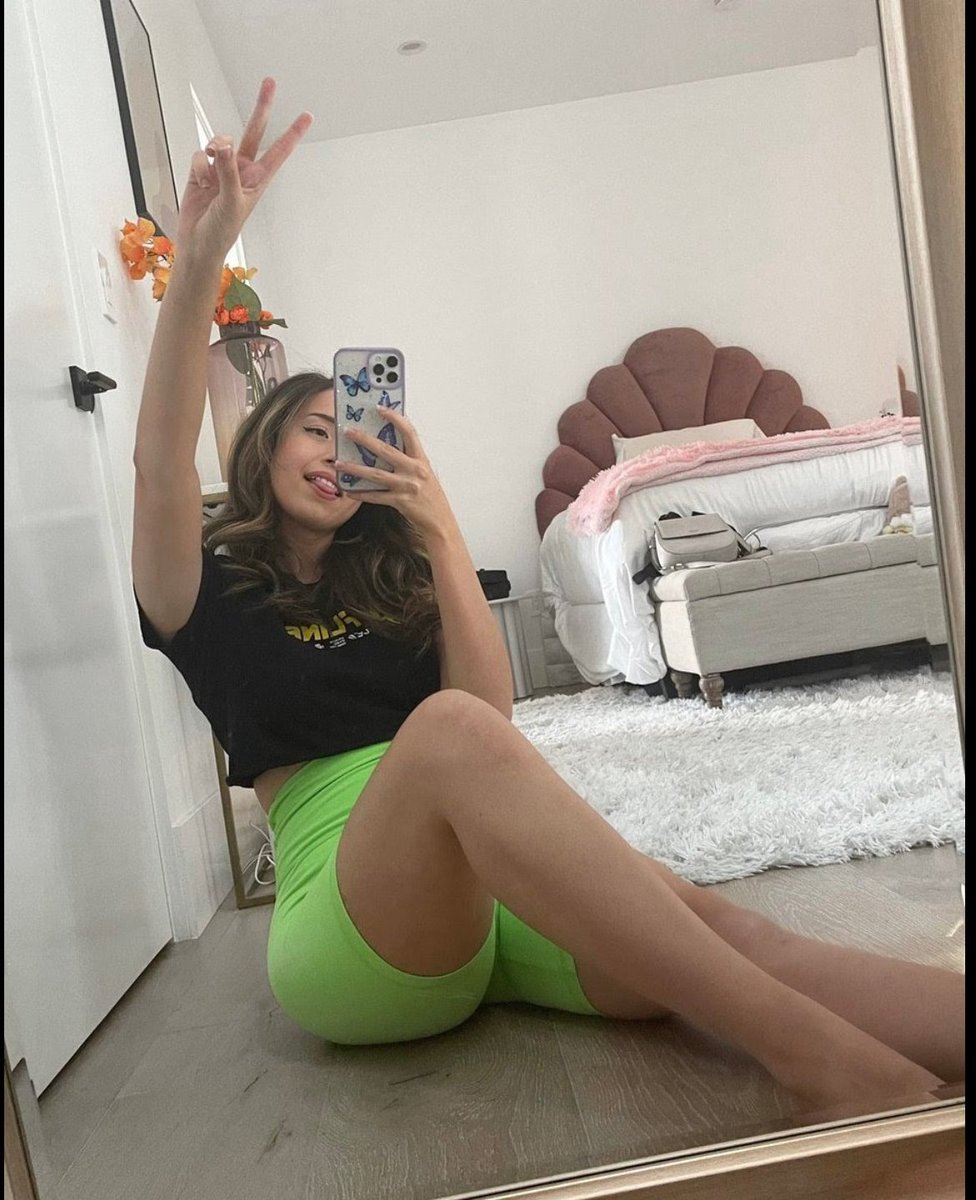 Mytributess's tweet photo. I can't get enough of pokis thighs 😋
#pokimane #poki #pokitribute #cumtribute #tribute #cum https://t.co/5SweLPmbd1