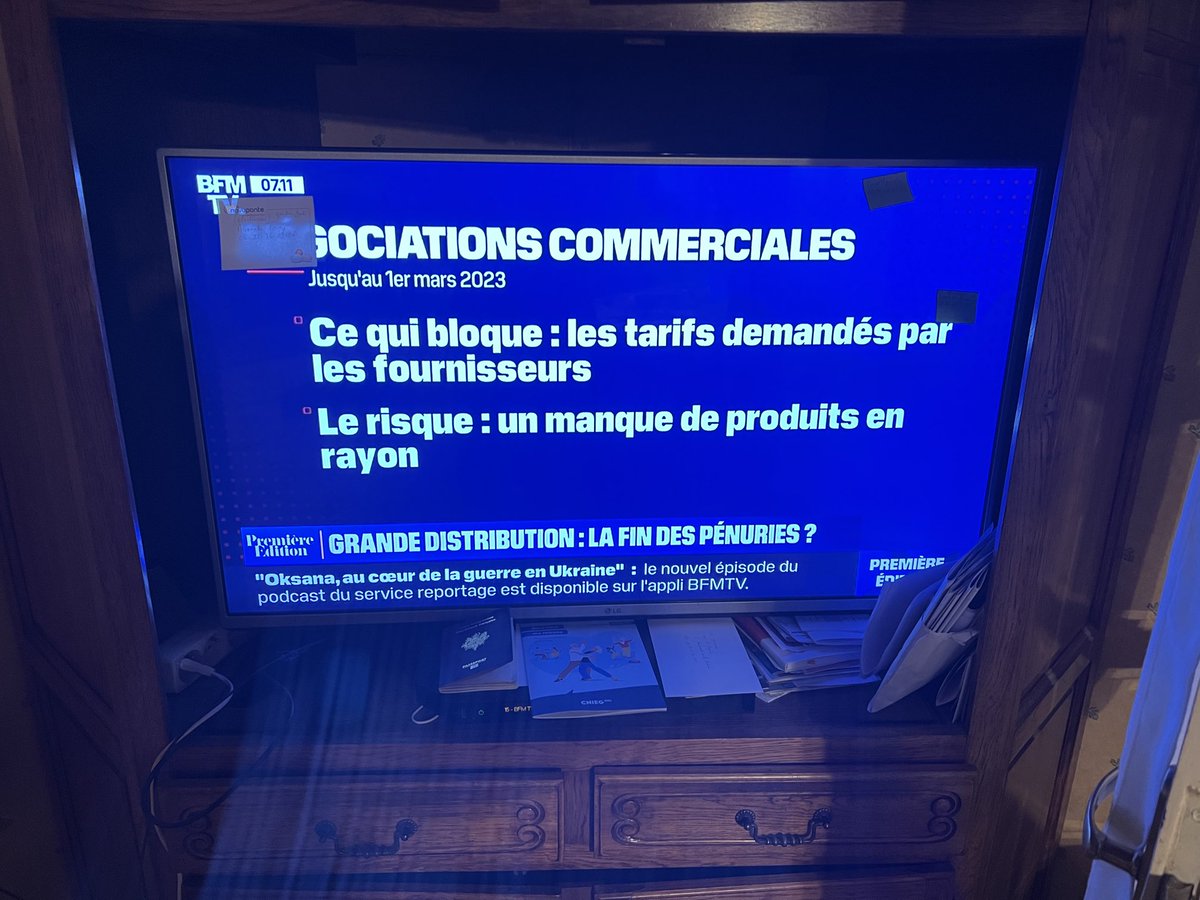Le tweet media