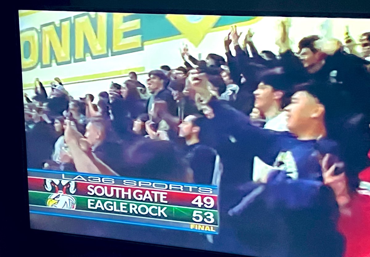 ERHighSchool's tweet image. We are so proud of our Eagle Rock Boys Basketball Team! What a great team of players and coaches! 🏀 #ERHS