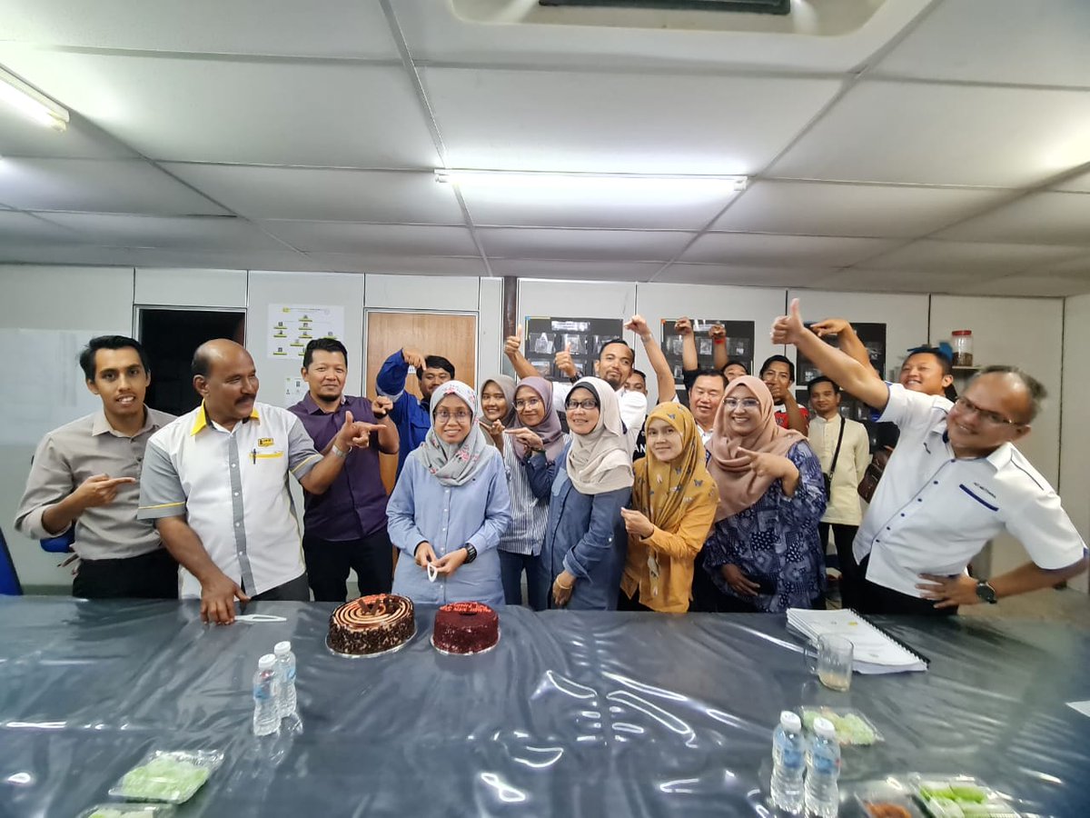 NegeriPpp's tweet photo. Farewall to our precious engineer Pn Faradila..thank you for all the cooperation and keep up all the awesome work at your new work ... thank you for everything and the sweet memories of working together🥰 Do keep in touch
#jkrnegerisembilan
#cdpk
#pppns
#cpab
#ckas https://t.co/FYWy6Ir8zT