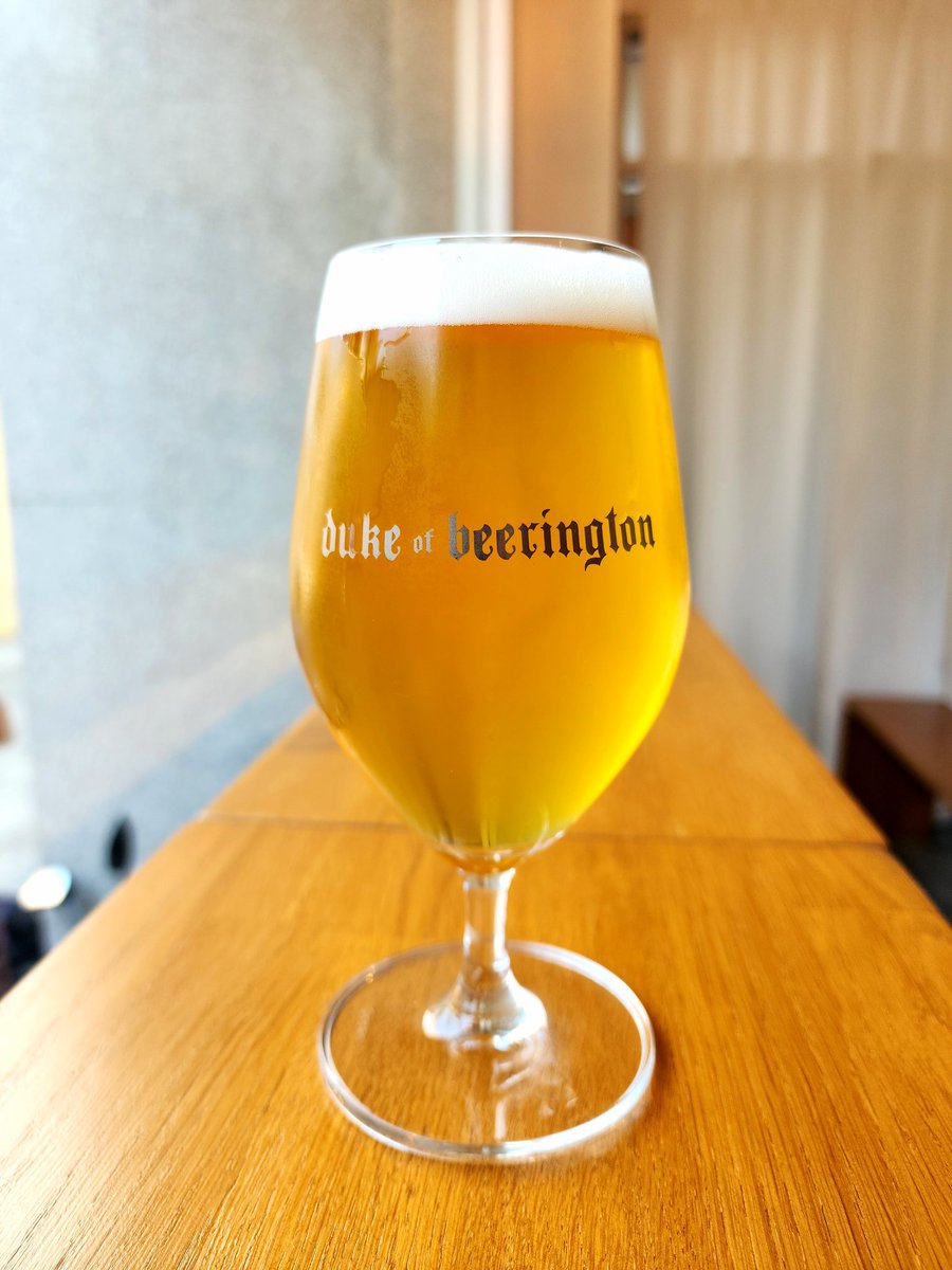 FBadmanPhuket's tweet photo. West Coast Brewing ๐ฏ๐ต #offtime cold IPA. Hoppy Friday! ๐ป #makeIPAclearagain https://t.co/hSIgVaFHO1