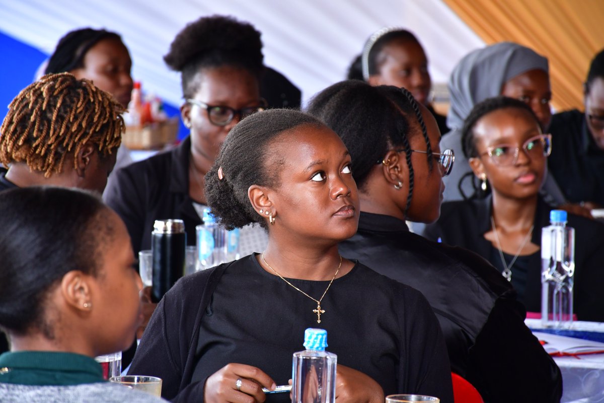 StrathU's tweet photo. By being intentional about what you want to pursue, you strategically position yourself for greatness.
#GenZConnect #UpForHire https://t.co/VS8iYopj5x