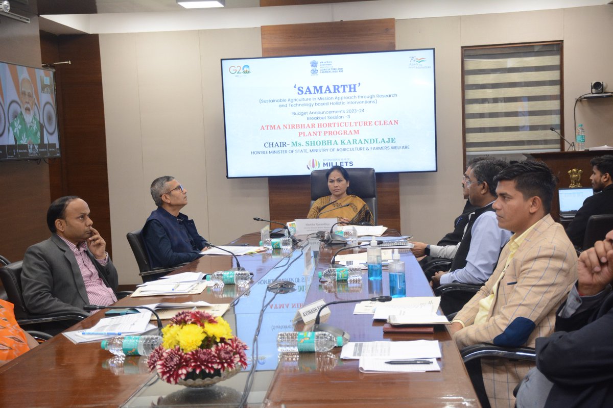 AgriGoI's tweet photo. Webinar on “Atmanirbhar Horticulture Clean Plant Program” commenced under the Chairpersonship of Ms. @ShobhaBJP, Hon’ble Minister of State, Agriculture &amp; Farmers Welfare.
#agrigoi #SAMARTH #Horticulture https://t.co/q61eClX6Mj