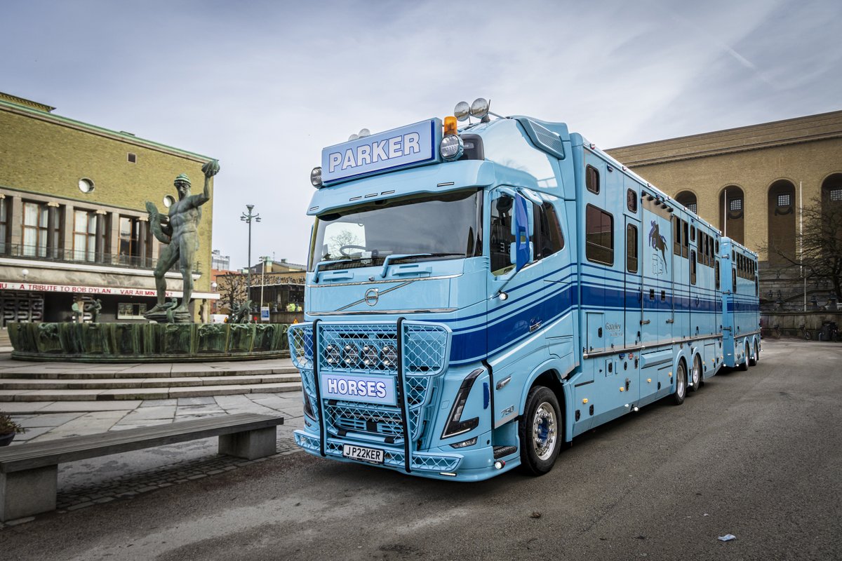 VolvoTrucks's tweet image. Have you seen John Parker International's mighty Volvo FH16? Pictured on its way to the Gothenburg Horse Show taking place this week. 

The customer operates one of the most distinctive fleets for equestrian transport, with its trucks spec'd to offer maximum safety and comfort.