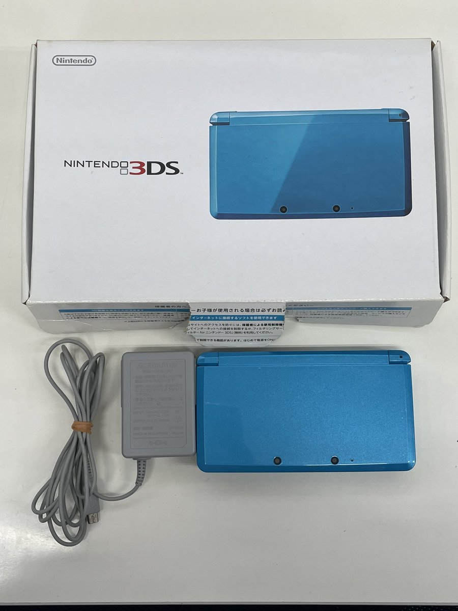 otasukeya_0000's tweet photo. ⚠️目指せフォロワー1万円⚠️
特屋プレゼント企画- ̗̀🎁 ̖́-【第10弾】
3DSとソフト9本の豪華セット🎮
フォロー&RTで1名様に当たります🎯
※中古品、初期化済み品
#プレゼント企画 #懸賞 #Nintendo #3DS #どうぶつの森 #モンハン #スマブラ #ポケモン #牧場物語 #リサイクル #特屋 #TOKUYA https://t.co/AxhfNasXtx