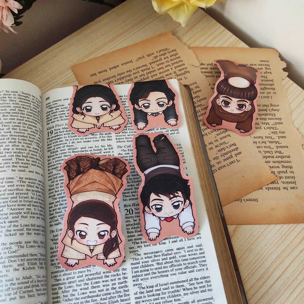 jellyacexxviii's tweet photo. Maria Clara at Ibarra | Chibi Magnetic Bookmarks, ₱80 ✨️

Shopee 🛒 https://t.co/NAZr5gnjG2
Lazada 🛒 https://t.co/L16auziEFI

Crisostomo Ibarra, Maria Clara, Klay, Fidel and Padre Salvi 🔖#MariaClaraAtIbarra #ClariSostomo #FiLay #PadreSalvi

(c) TinkerBerry PH https://t.co/C8bZqF2PHe