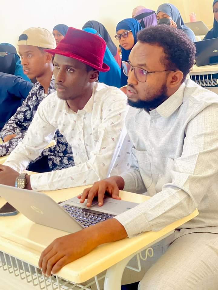 The Faculty of Accountancy held "SPSS TRAINING workshop" which participated final class students. The aim of this training is to improve the data analysis of students. Ustad Abdirahman Abdinor Awale facilitated this training.
 #training #accountancy