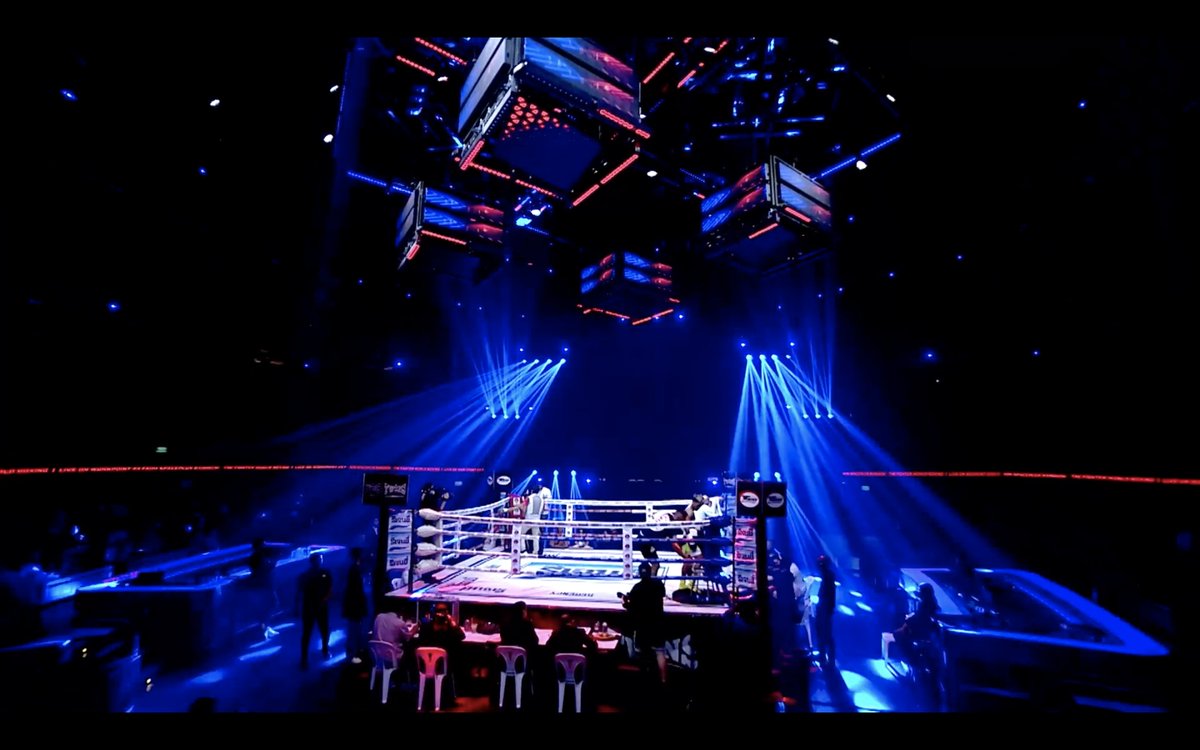 marineproboxing's tweet photo. Its all about the beauty of Lights.
Photos from 04.02.2023 #BANGKOK fight night by Marine Pro Boxing &amp; TL Promotions
#boxing #marineproboxing #bangkokthailand #photography https://t.co/tPYtLyGrns