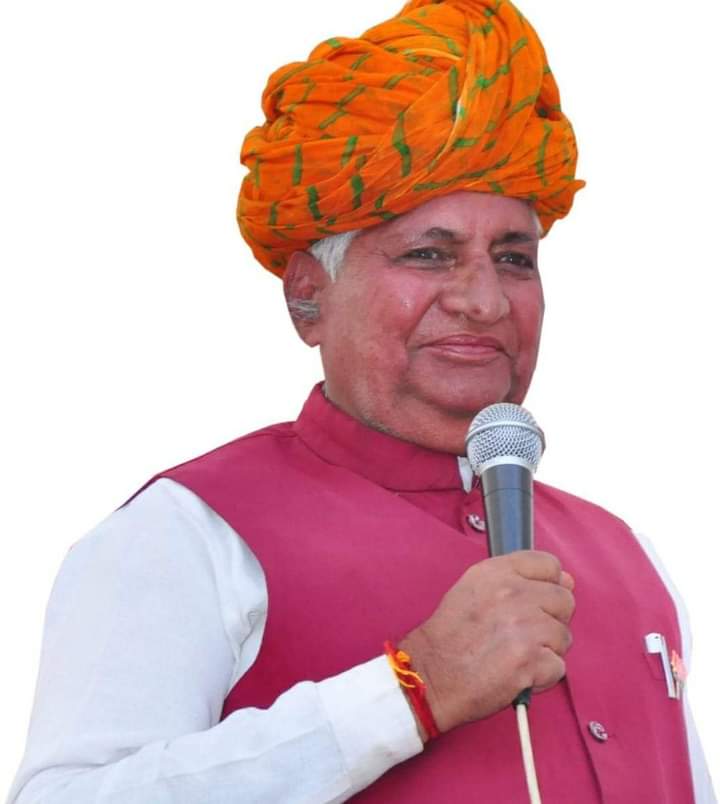 RUupdate's tweet photo. नावां के पूर्व विधायक हरीश कुमावत का हृदय गति रुक जाने से निधन
#HarishKumawat #Nawan #RajasthanUpdate https://t.co/9swPN0fQKr
