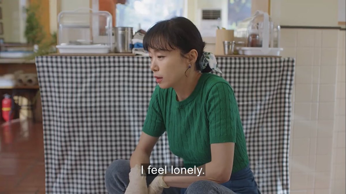 shay_ti's tweet photo. Mood rn:
#CrashCourseInRomanceEp4
#CrashCourseInRomanceEp6 https://t.co/Nm5E5DTndQ