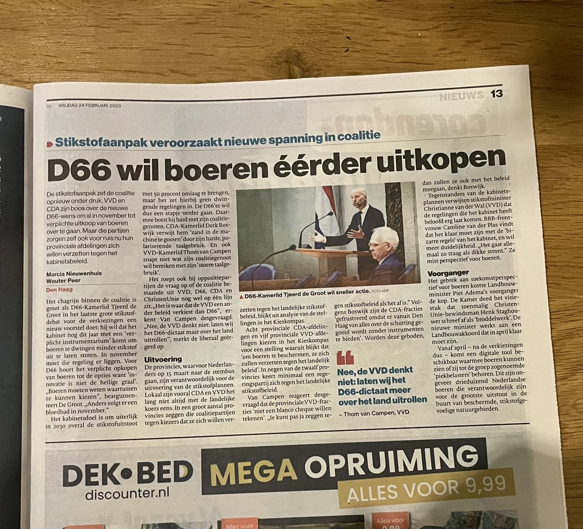 Hoe denk je dat het overkomt als je ‘s morgens aan de keukentafel dit verslag van het stikstofdebat leest? 

“Anders volgt er een bloedbad in november”

“Dictaat over het land uitrollen”