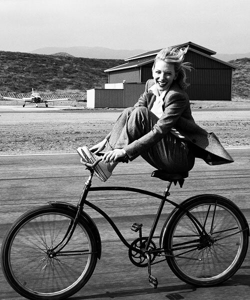 Cate Blanchett on a bike, 2004 by US photographer Annie Leibovitz #WomensArt #FridayFeeling