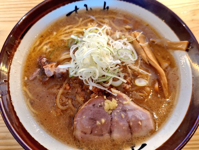 すみれラーメンですわ! 