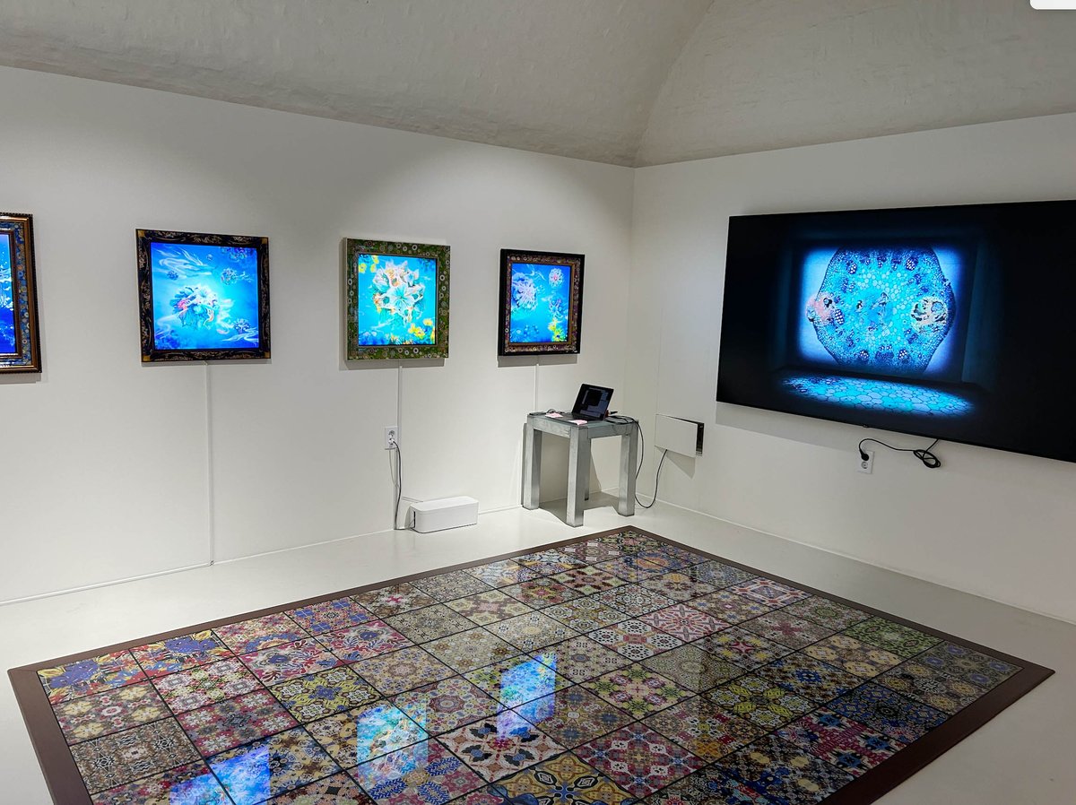 bosul432's tweet photo. Thank you for coming and make special night @SoulLabsART Artist-Talk #presence 👏

Shared beautiful moment at gallery filled with body of work &amp; talk about how #web3 can empower #art #existence and #connection

와주신 모두 감사드리며 앞으로도 함께 해요 ~ @aeonstudioverse #soulabs https://t.co/R6kDLLdBNF