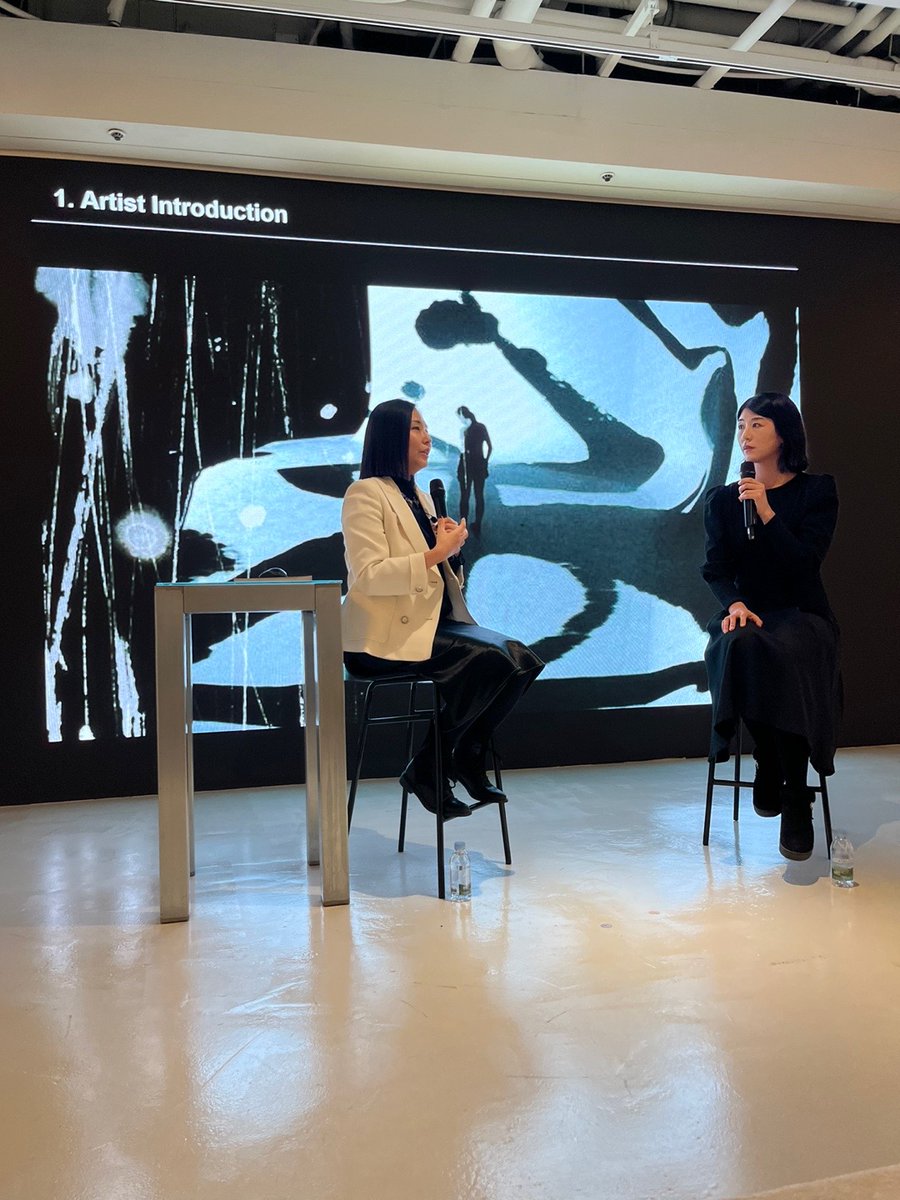 bosul432's tweet photo. Thank you for coming and make special night @SoulLabsART Artist-Talk #presence 👏

Shared beautiful moment at gallery filled with body of work &amp; talk about how #web3 can empower #art #existence and #connection

와주신 모두 감사드리며 앞으로도 함께 해요 ~ @aeonstudioverse #soulabs https://t.co/R6kDLLdBNF