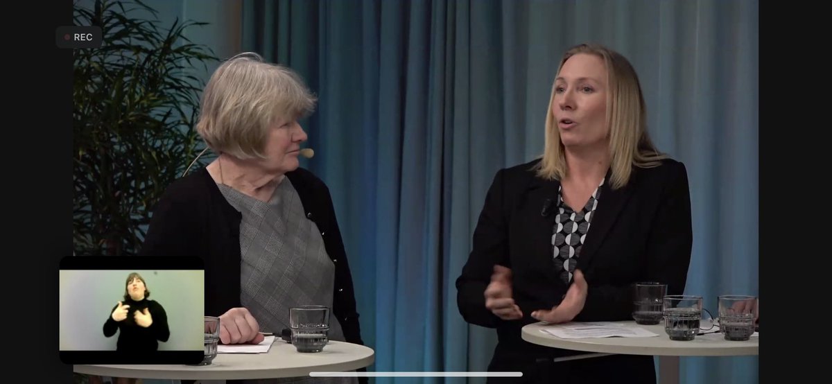 Alla våra läkarstudenter säger att det är samtalet med patienterna och berättelsen om livet med en kronisk sjukdom som gett mest, säger <a href="/SKarlfeldt/">Susanne Karlfeldt</a> från Akademiskt specialistcentrum