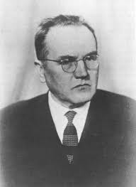 On this day in 1964, it is regarded that Kolesov, a Russian pioneer, was the first surgeon to perform a successful coronary bypass operation using suture anastomosis between RIMA and the RCA. #CTSurgery
