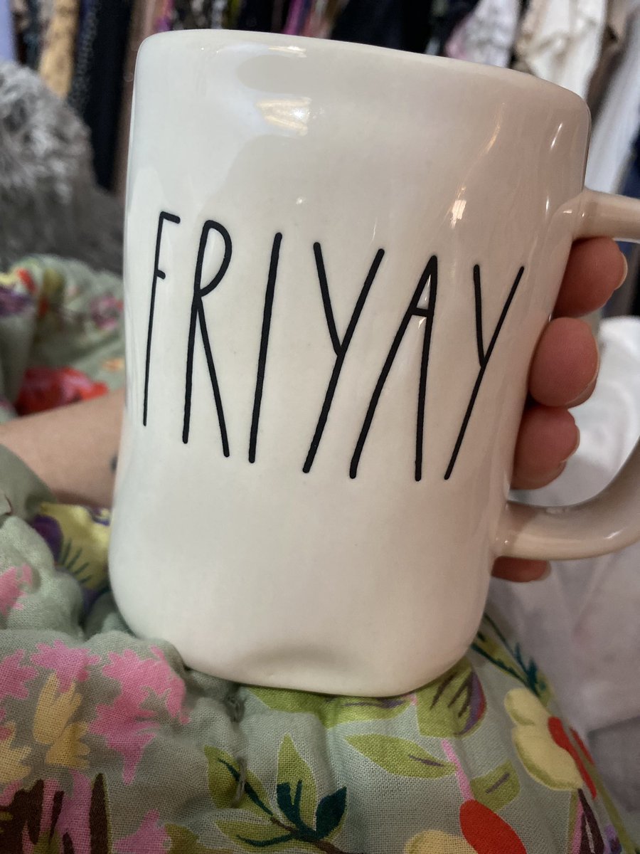 OPOnlyPatriots's tweet image. Happy #Friyay! I’ve got a super busy day ahead of me and I’m tired this morning but it’s a-okay! Going to kick today in the butt! 

Grateful. 🧡

#RecoveryPosse #RecoverWithLinzer #FridayFeeling #FridayMotivation #Sober #SoberSquad #Sobriety #Recovery #WeDoRecover