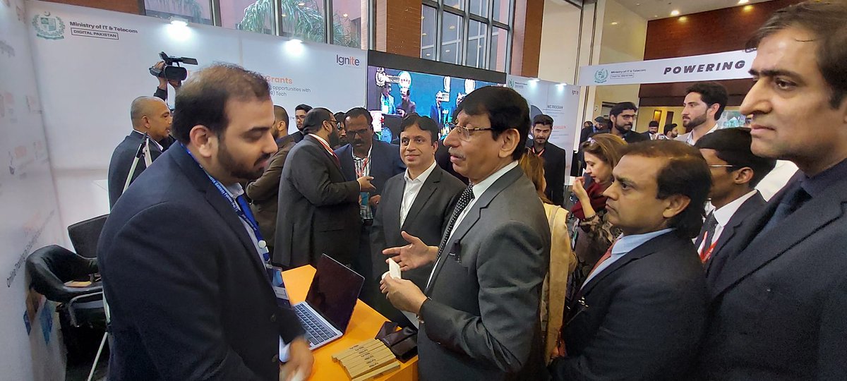 NIC_Karachi's tweet photo. Exciting news! Our startups, @FindMyDoctorPAK, @okayker , @Trustworks_NfT &amp; Edraak are exhibiting at #ITCNAsia2023 , one of the largest IT &amp; Telecom shows in Pakistan. The Minister of IT &amp; Telecom inaugurated the event &amp; met with our startups.
Don't miss the chance to visit them. https://t.co/TCA4NbBDF7