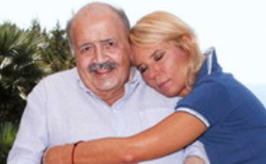 deadpoetstan's tweet photo. è morto Maurizio Costanzo….

Maria sarà distrutta dopo più di 30 anni insieme 💔 https://t.co/hv19KYyaup