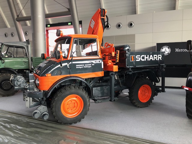 UnimogCommunity's tweet image. Unbedingt noch bis Sonntag auf der #RetroClassics in #Stuttgart vorbeischauen: In Halle 7 beim Unimog-Club Gaggenau und beim Unimog-Museum - oder draußen im Club-Unimog mitfahren. Mehr auf unimog-club-gaggenau.de/news

#unimog #daimler #ucg #unimogfan #unimogclubgaggenau