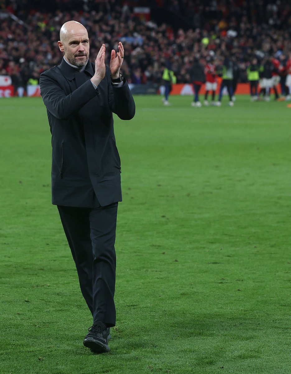KingGomez100's tweet photo. Like for Cristiano Ronaldo Retweet for Ten Hagg ๐๐พ๐น๐คฉ๐คฃ
#ManchesterUnited
#MANBARCA https://t.co/2GRPO507MY