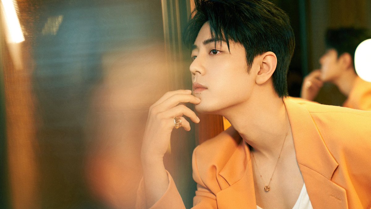 1005Shmily's tweet photo. Cần oder Khăn giấy 🤧🤧🤧

#XiaoZhan #VNXFXLoveXiaoZhan #mfw #XiaoZhanMilan2023  #XiaoZhanReadyForTods #milanfashionweek #fashionweek #XiaoZhanxGucciFW23 #GucciFW23 https://t.co/nzCaqE0AIj