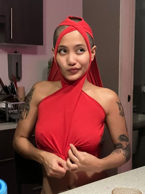 Ummm? https://t.co/TDFbfQEoCE  #emmarouge #rouge #pinaymodel #pinay #filipina #filipinamodel #contentcreator<a href="/tag/emmarouge"class="tags">#emmarouge</a><a href="/tag/rouge"class="tags">#rouge</a><a href="/tag/filipina"class="tags"><span>#filipina</span></a><a href="/tag/pinay"class="tags"><span>#pinay</span></a><a href="/tag/contentcreator"class="tags"><span>#contentcreator</span></a><a href="/tag/pinaymodel%20"class="tags"><span>#pinaymodel </span></a>