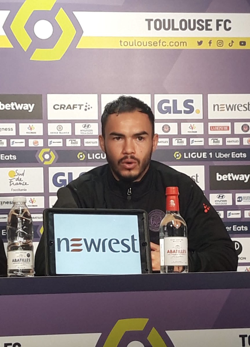 HSionis's tweet image. «S’il y a bien une chose qui me caractérise, peu importe mon niveau de jeu en match, c’est l’attitude. Je veux que ça contamine mes coéquipiers.» 40 minutes de conf avec Gabriel Suazo et vous ressortez regonflé à bloc ! 🇨🇱💪 #guerrier @ToulouseFC #SDRTFC @lequipe