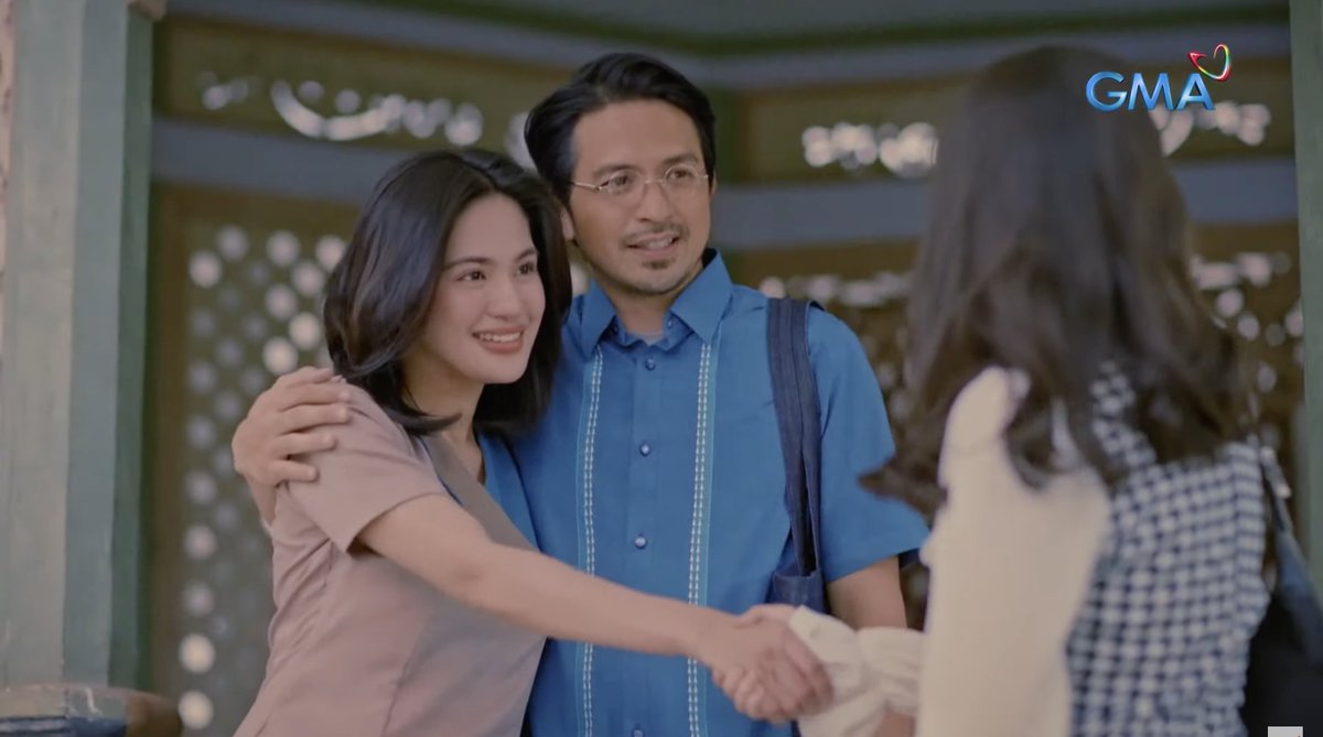 gmanews's tweet photo. “Thank you Universe, nakuha rin nila ang happy ending.”

JUST IN: Maria Clara and Ibarra are revealed to be alive and thriving in the world of Klay during #MCIEndingYarn, the finale of #MariaClaraAtIbarra, which is now showing on GMA 7 and Kapuso Stream (https://t.co/x9cdtT4IHt). https://t.co/qTBk6eDYdr