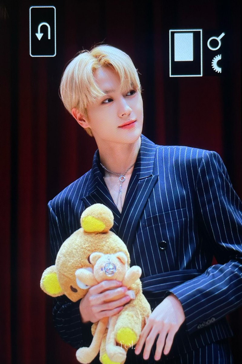 fol0913's tweet photo. 230224 #현재 #hyunjae #THEBOYZ https://t.co/JzSXnqSmEp