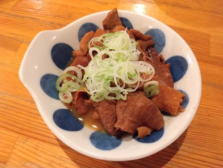 hirokiatarashi's tweet photo. 年中無休で、焼酎は濃いめ！コスパの良いお店です♪　中野・なべ屋

https://t.co/wrFlPzMpWW

#もつ焼 #居酒屋 #中野 https://t.co/VnhSXMGr3n