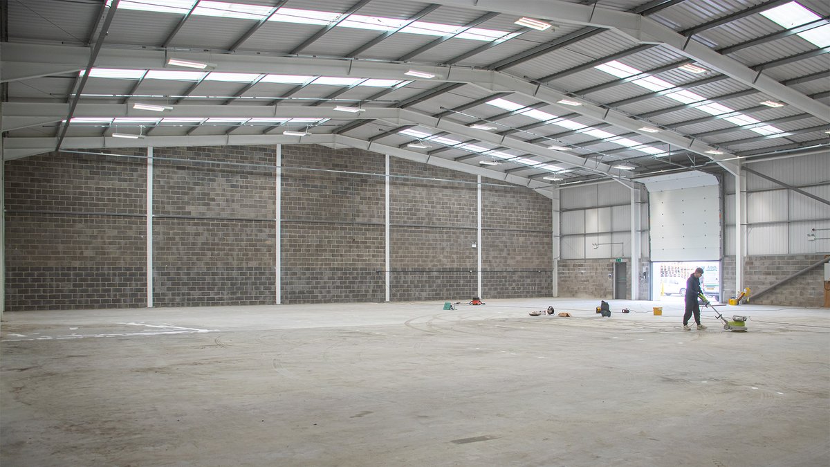 herschel_ir's tweet photo. Excited to bring you an update on the Herschel Manufacturing Centre ๐ ๏ธ
Things are heating up as we prepare the floor for machinery installation โ๏ธ
The next steps are electrics and installing our air compressor โก๏ธ
Stay tuned for more updates โ๏ธ
#herschelinfrared #ukproduction https://t.co/BhdKEovAmQ