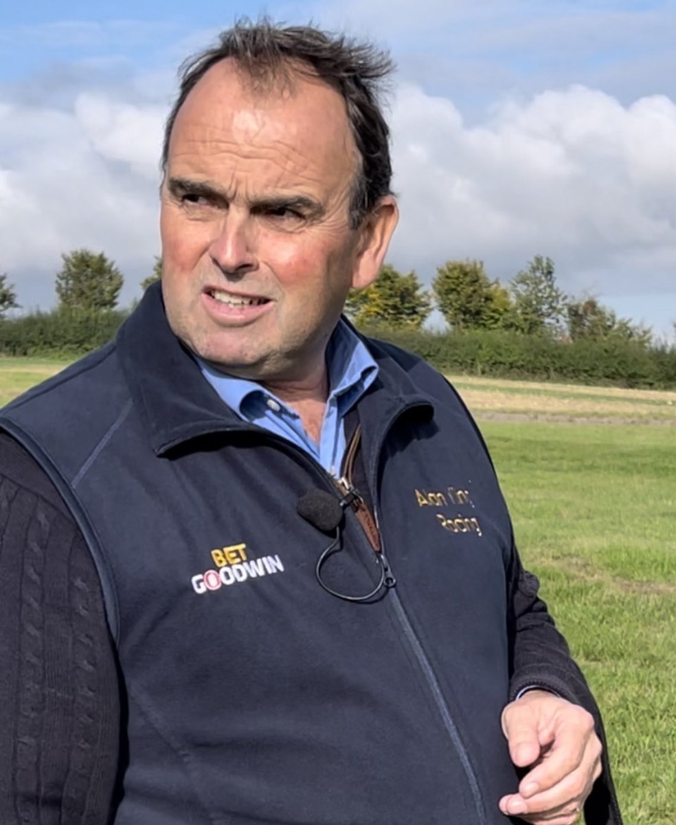 betgoodwinuk's tweet photo. £250 GIVEAWAY: if the Alan King trained SCEAU ROYAL wins the Betgoodwin National Spirit Hurdle ⁦@FontwellPark⁩ on Sunday one of you lucky peeps gets £250. ⁦@Dazjacob10⁩ takes the ride. Just follow &amp; retweet to enter (over 18’s) https://t.co/2DeJCAjNAG