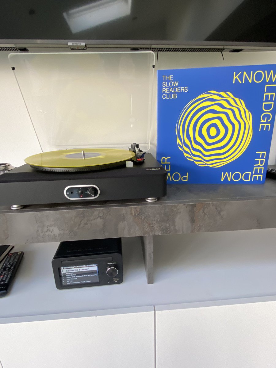 alext_davies's tweet photo. @slowreadersclub delivered today. Looks amazing, sounds even better quality is 💥 album Beltin 👏🏼 give it a spin & listen #NewMusic2023 #knowledgefreedompower https://t.co/xcxqyf0JQp