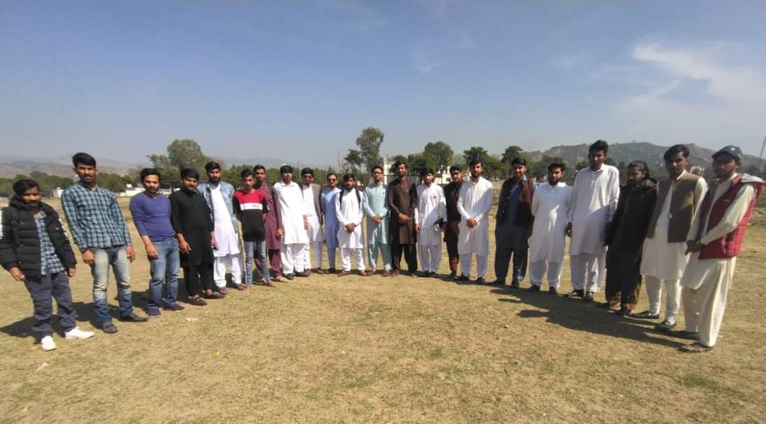 Bhimberjamiat's tweet photo. اجتماع کارکنان مسٹ کیمپس بھمبر 
خصوصی شرکت ناظم مقام برادر شیر علی  
#Jamiat https://t.co/3jOzBnBFDV