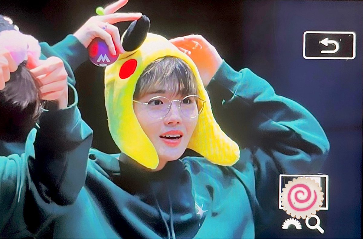 minormkk's tweet photo. น่ารักคนเดียวไม่แบ่งใคร น่ารักที่สุดในกาแลคซี่ น่ารักตลอดเวลา นดยเหนื่อยมั้ย https://t.co/UOrAz7AGCs