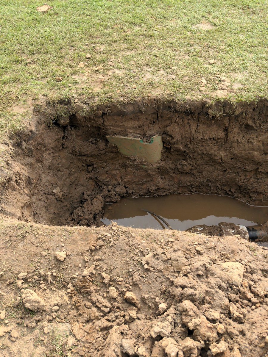 Trying to work out what happened here #answersonapostcard