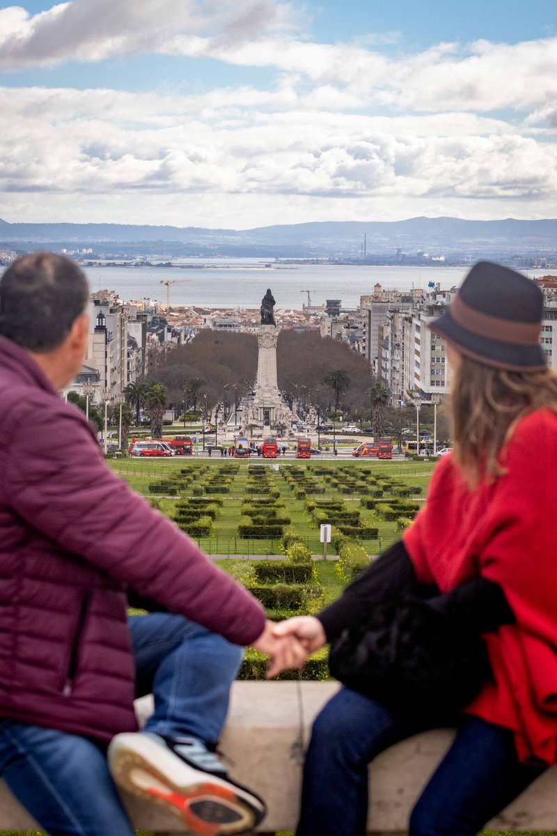 WellCamUnlimit1's tweet photo. ‼️
Momentos em família num passeio breve por alguns recantos de Lisboa.
Dia cinzento mas cheio de boas energias! ✨
Obrigado Tânia e família pela preferência e simpatia! 😊

📸 @luismdrodrigues 

#lisboa #portugal #fotografo #ensaiofotografico #guialocal #tourprivado #familia https://t.co/14pOcrdffX