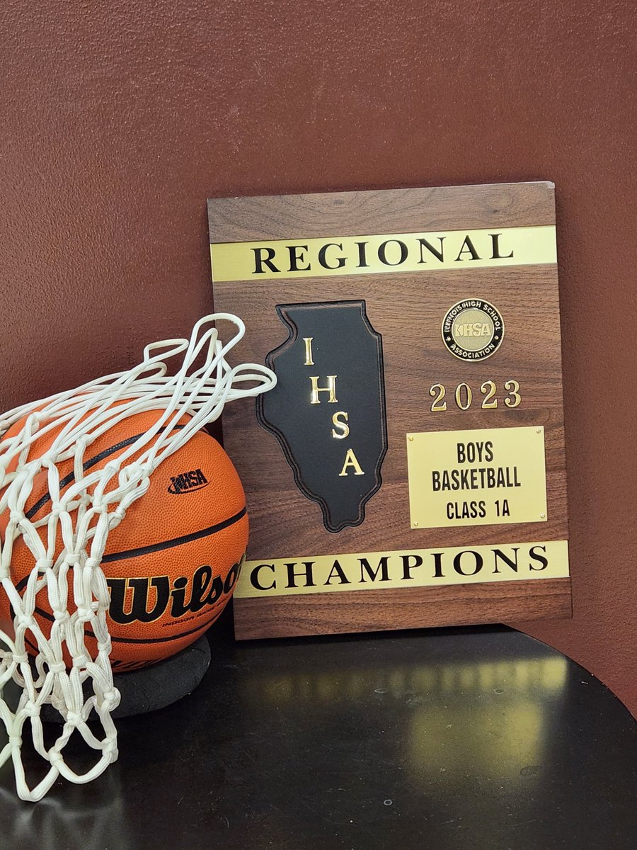 JKratz23's tweet photo. Happy Friday Princes Nation!!!
Tonight Coach Sennett leads his Princes into the Regional Championship vs Peoria Christian. Game time is set for 7pm at PHS. Good luck fellas!!!
#princespride #goprinces #theprincesway https://t.co/jTPFHmgCf7