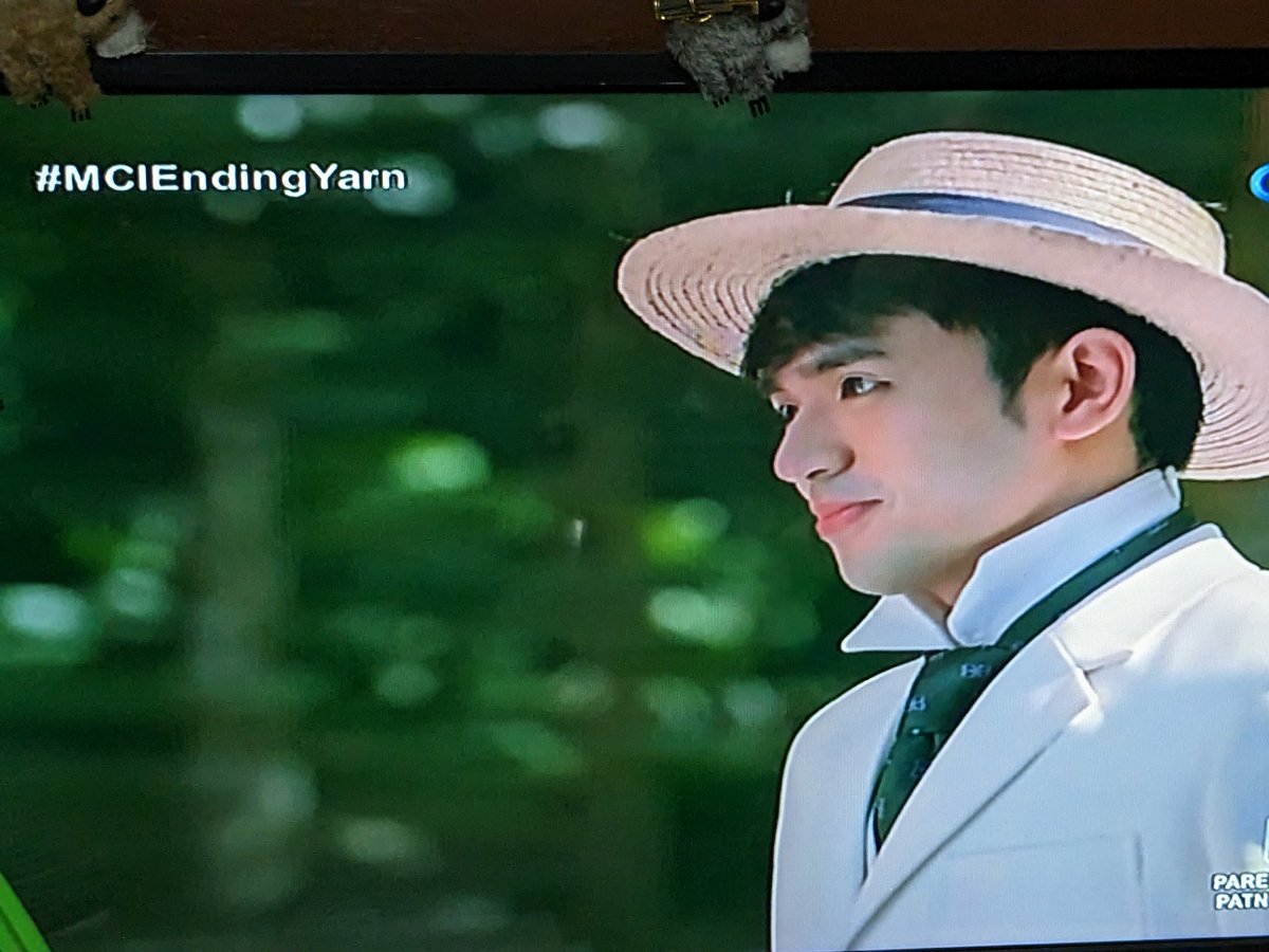 ianeD0211's tweet photo. hindi naman ako masyado kinikilig!!

#MCIEndingYarn
@davidlicauco 
@dealwithBARBIE https://t.co/uEpH9kXijv