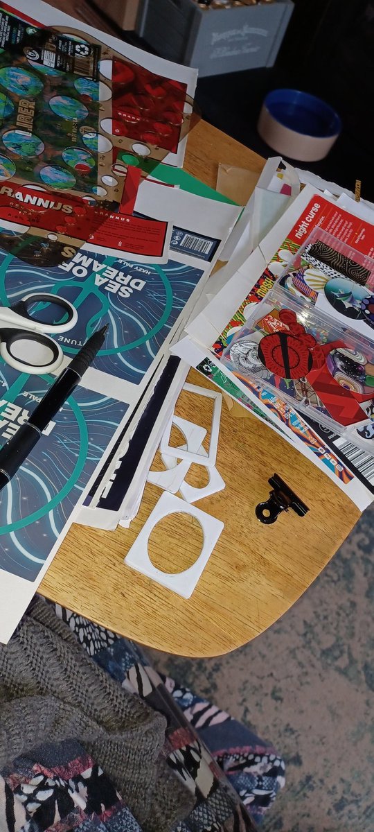 breweryjeweller's tweet photo. In the midst of a CutAThon to help build some stock levels for the coming weeks' events. 
Please come buy my stuff!
#breweryjewelleryontour
#upcycled #recycled #unique #jewellery #handmade #handcut #earrings #pendants #keyrings #cufflinks #independentbreweries #sharethebeerlove https://t.co/cgfN7U9P2h
