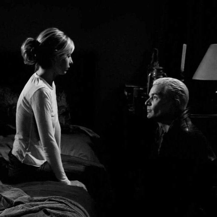 SpuffyLatino's tweet photo. 🎵 I'm one step away from crashing to my knees
I'm one step away from spilling my guts to you..🎶
#Spuffyparallels 
🔸️SCHOOL HARD Season 2
🔸️FOOL FOR LOVE  Season 5
🔸️ONCE MORE WITH FEELING Season 6
🔸️TOUCHED Season 7
#Btvs #Spike #Spuffy #Buffy https://t.co/C2uoWQLRfk