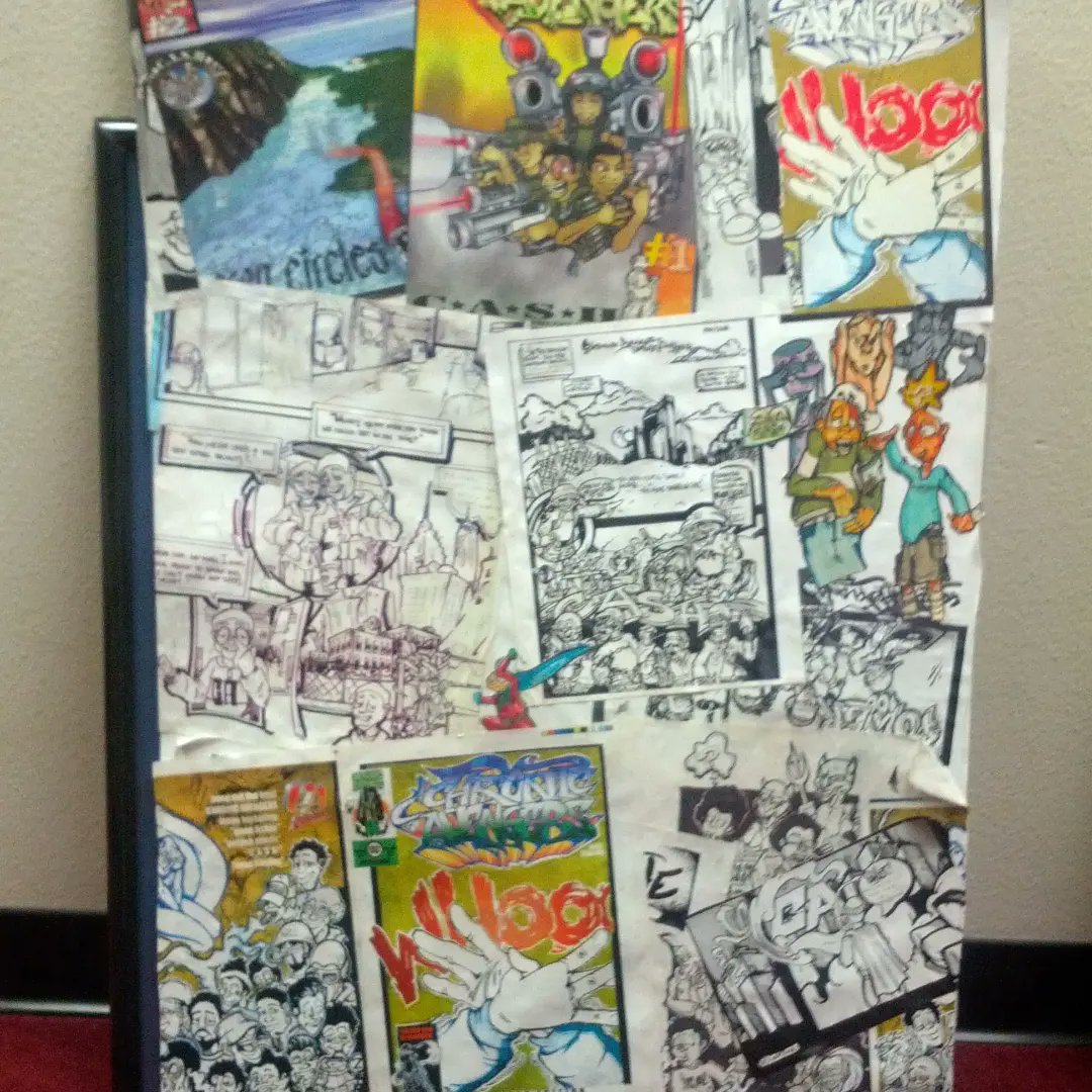 chroniCAvenger's tweet image. 30 years go by quick. At least I got a ring on it 😆 🤣 😂 we go way back @SWISSPRECISE @NASAcrew #caallday #kbhcrew