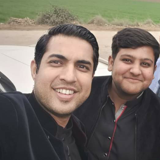 HamzaWaqarKhan's tweet photo. @iqrarulhassan 
وہ جو ہم میں تم میں قرار تھا تمہیں یاد ہو کہ نہ یاد ہو 
وہی یعنی وعدہ نباہ کا تمہیں یاد ہو کہ نہ یاد ہو 
وہ جو لطف مجھ پہ تھے بیشتر وہ کرم کہ تھا مرے حال پر 
مجھے سب ہے یاد ذرا ذرا تمہیں یاد ہو کہ نہ یاد ہو 
وہ نئے گلے وہ شکایتیں وہ مزے مزے کی حکایتیں 
 1/5 https://t.co/a4rcP2sGgd