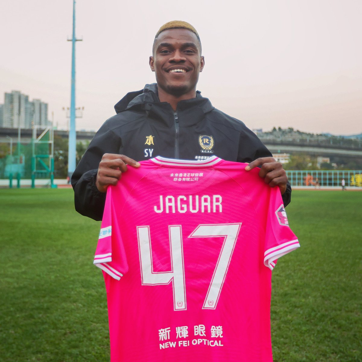 sportrepublic__'s tweet photo. Robert Odu joins Hong Kong Club Resources Capital.
https://t.co/b7gA1GsXXE
© ✍🏾 Bold Sports.
#RobertOdu #TheJaguar #Sportrepublic #JR9 #Jaguar9 https://t.co/LwxQJVQmCu
